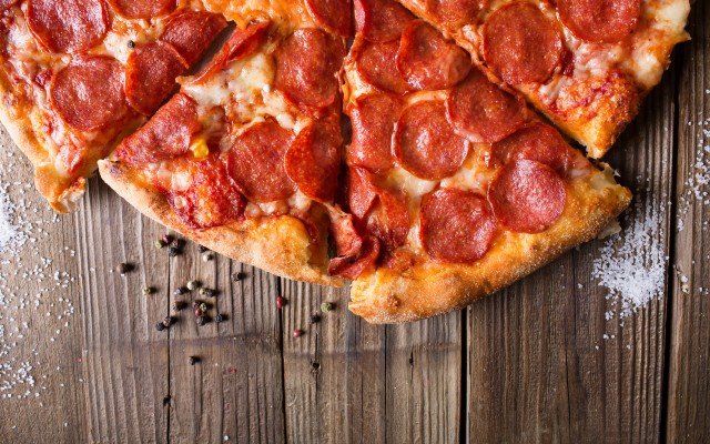 Where To Get The Best Pizza in Milwaukee